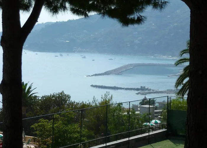 Pepiniere Lägenhet Ospedaletti